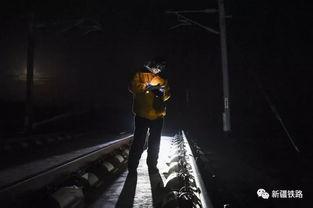 夜行者 在线观看,揭秘黑暗中的神秘世界  第2张